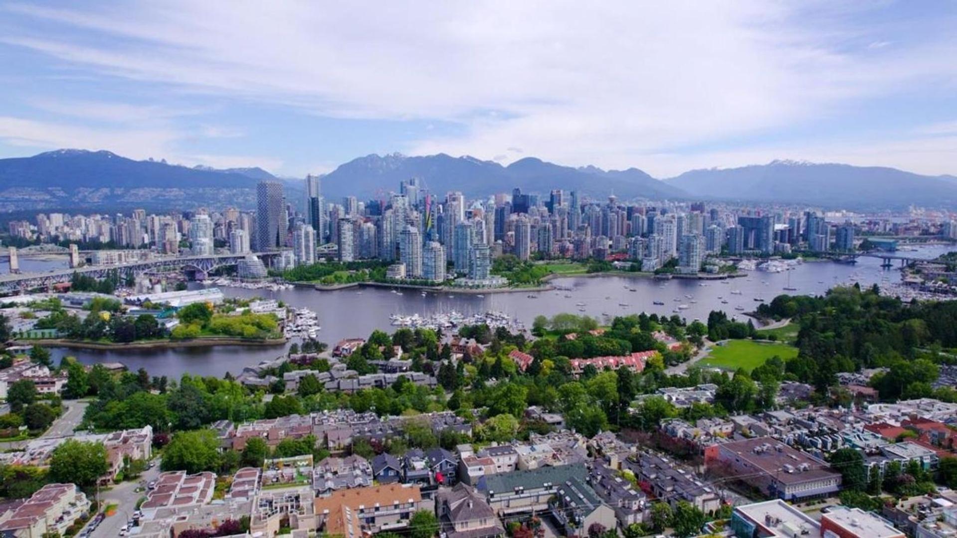 Charming Heritage Home With Mountain And City Views Vancouver Ngoại thất bức ảnh
